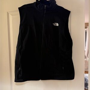 The North Face Men's Black Vest